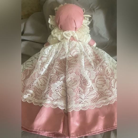 1993 Ozark Mtn Crafts Handmade Fabric Doll - Picture 4 of 15